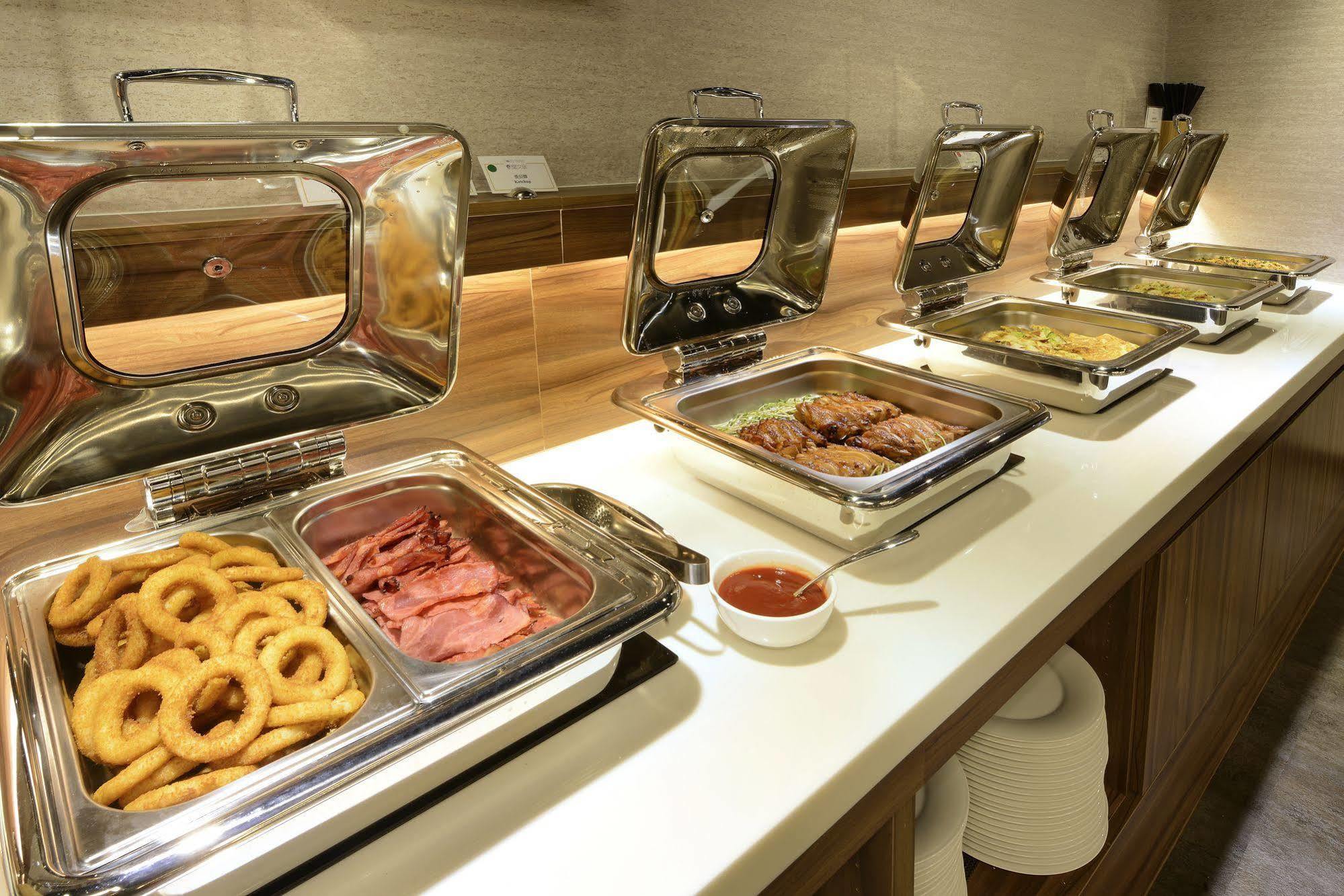O2 Hotel Taipei Main Station Экстерьер фото