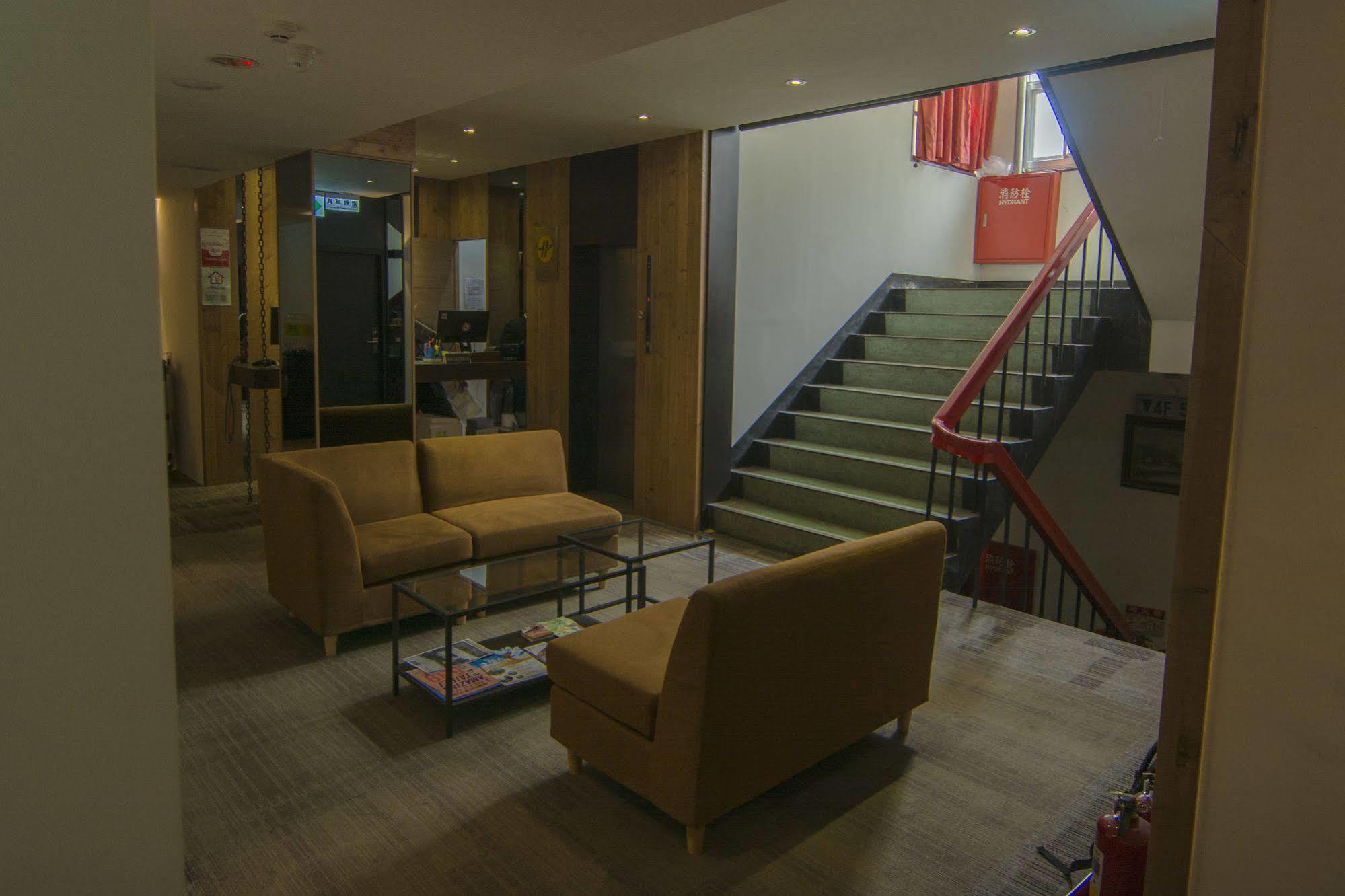 O2 Hotel Taipei Main Station Экстерьер фото